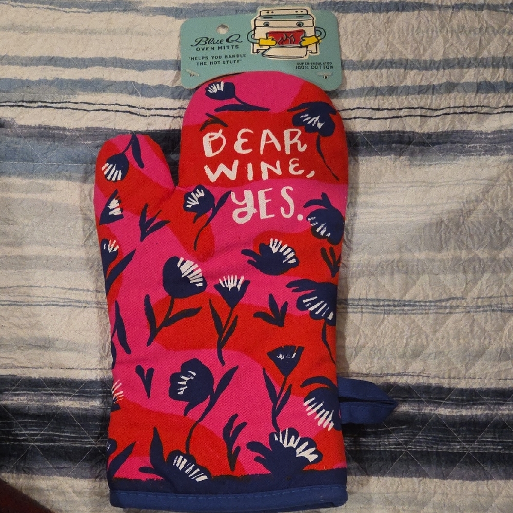 Blue Q Pink and Red Oven Mitt with Floral Pattern